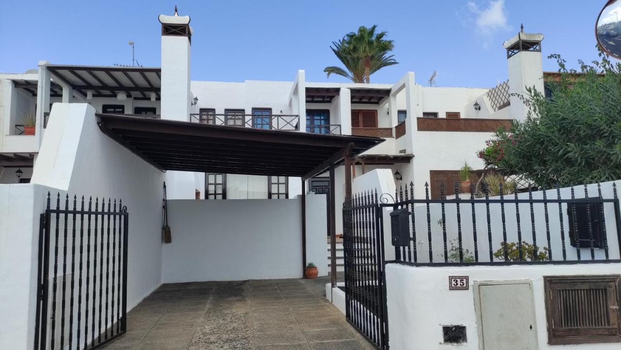 プエルト・デル・カルメン Casa Marinaヴィラ エクステリア 写真